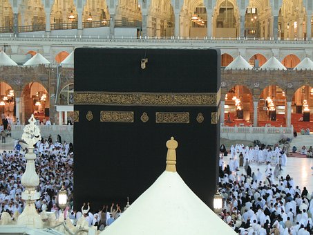 أفضل الطرق لدعوة غير المسلمين إلى الإسلام هي