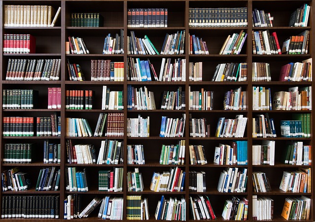 المنطق، والحُجّة، والدعوة إلى الدراسة